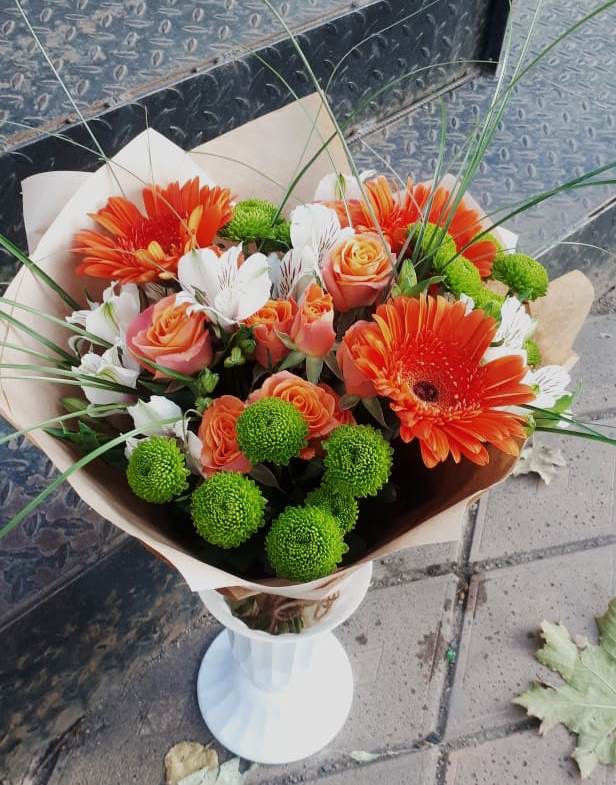 Букет цветов из: Герберы, Хризантемы, Альстромерии и Розы в Усть-Куломе