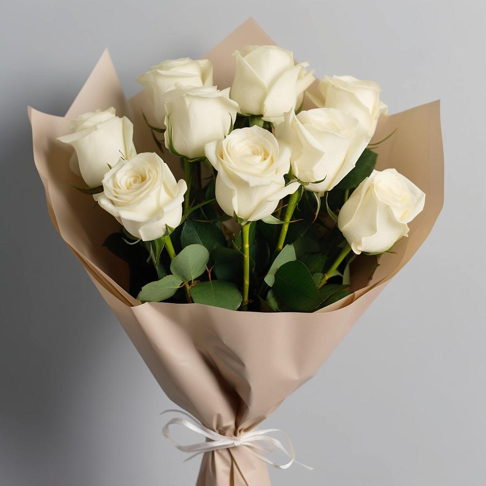 Букет 9 Белых роз Эдлесс Лав в Усть-Куломе