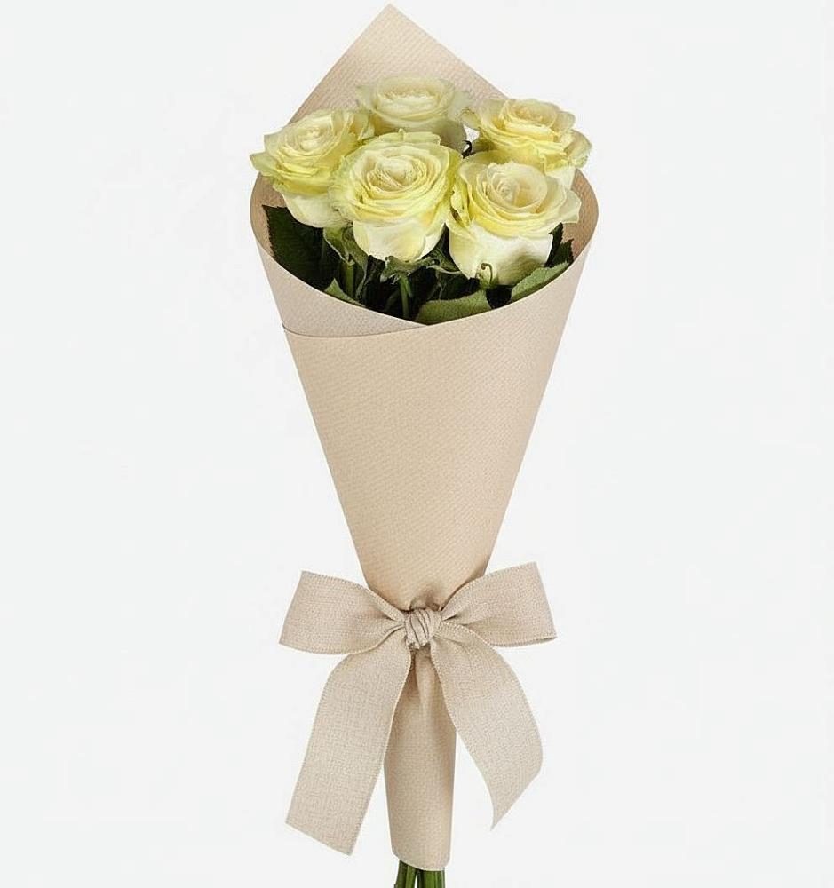 Букет цветов из: Розы в Усть-Куломе