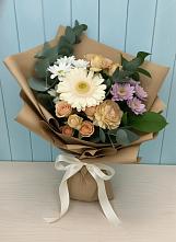 Букет цветов из:  Герберы и Хризантемы в Усть-Куломе