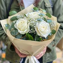 Букет цветов из:  Розы в Усть-Куломе