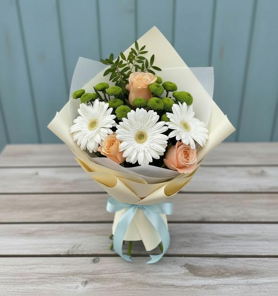 Букет цветов из: Герберы, Розы и Хризантемы в Усть-Куломе