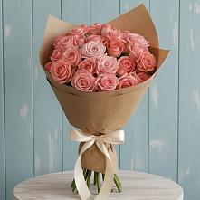 Букет цветов из:  Розы в Усть-Куломе