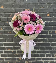 Букет цветов из:  Герберы и Хризантемы в Усть-Куломе
