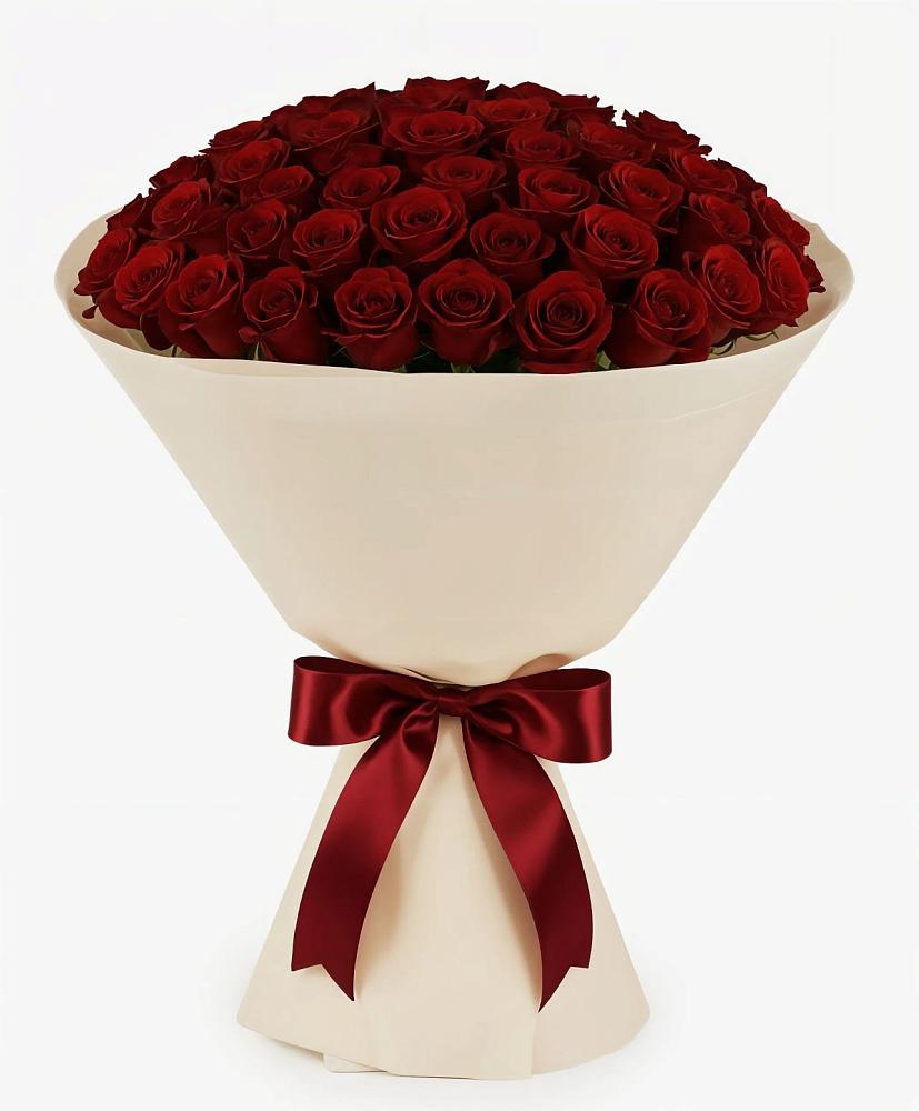 Букет 101 Бордовая роза Блэк Бакарра в Усть-Куломе